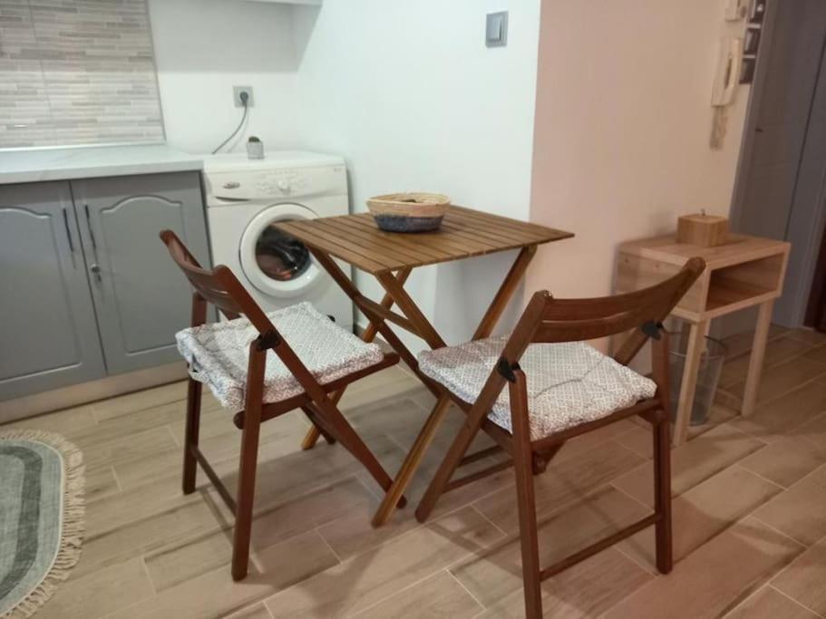 Vagelishome Komotini Esterno foto